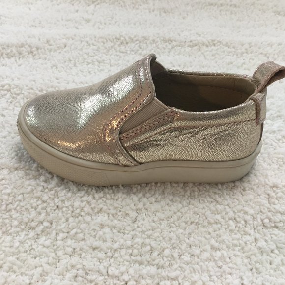 Freshly Picked platinum slip on sneaker - Picture 3 of 3